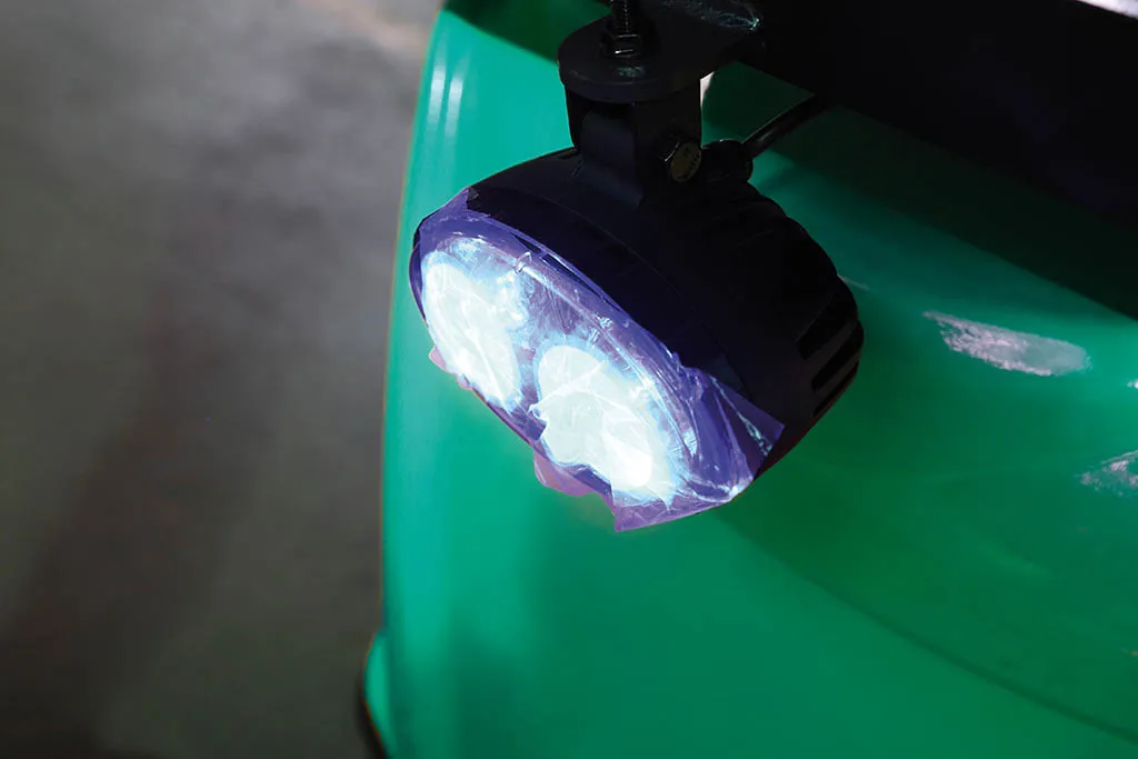Carretilla Remolcadora Tractor de Arrastre Essential de Mitsubishi faro LED